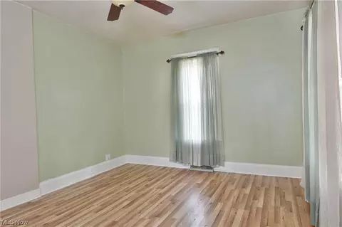 42 Wilhelm St, Struthers, OH 44471 photo 4