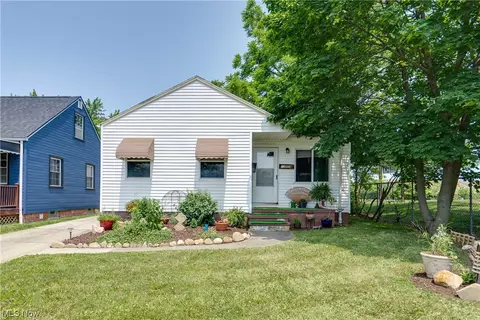 13007 Southern Ave, Garfield Heights, OH 44125