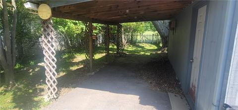 5159 Erwin St, Maple Heights, OH 44137 photo 4