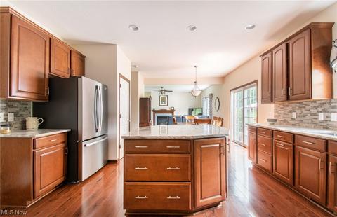 15075 Apple Blossom Trl, Beloit, OH 44609 photo 7