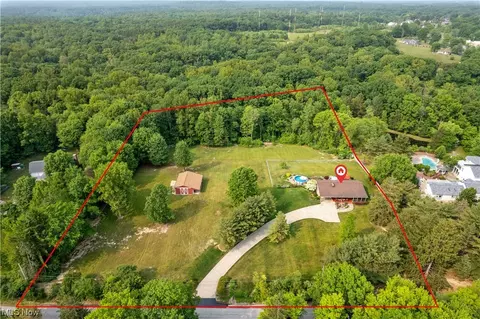 3921 Wetmore Rd, Cuyahoga Falls, OH 44223