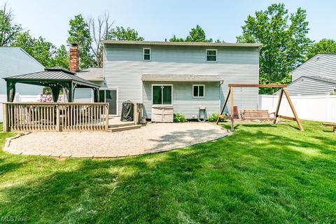 6813 Sutherland Ct, Mentor, OH 44060 photo 3