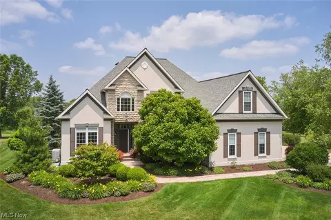 4087 Fairway Dr, Medina, OH 44256