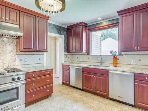 311 23rd St NW, Canton, OH 44709 photo 12