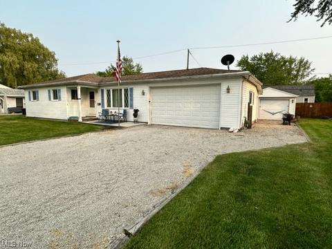 7426 Primrose Dr, Mentor On The Lake, OH 44060 photo 18