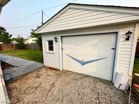 7426 Primrose Dr, Mentor On The Lake, OH 44060 photo 16