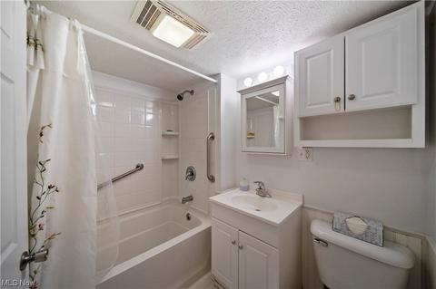 1636 Douglas Rd, Wickliffe, OH 44092 photo 19