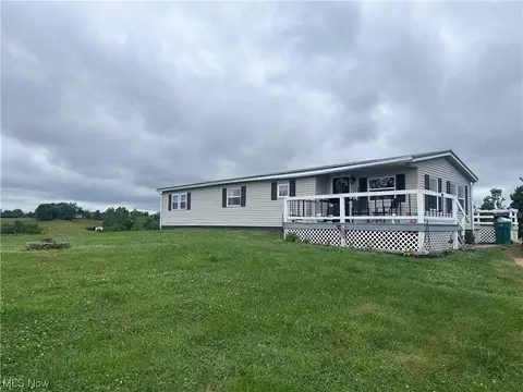 2784 E State Route 60 NE, Mcconnelsville, OH 43756