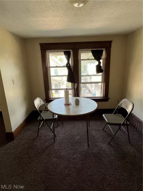 897 Avon St, Akron, OH 44310 photo 9