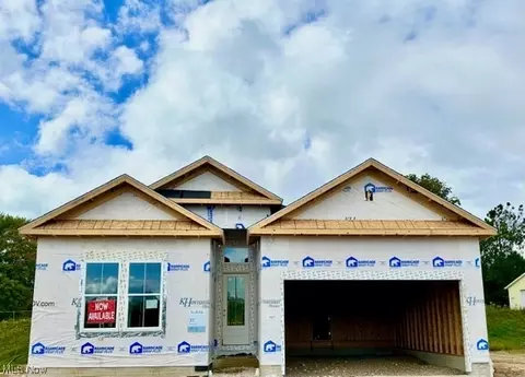 7027 Heritage Park Ave, Massillon, OH 44646