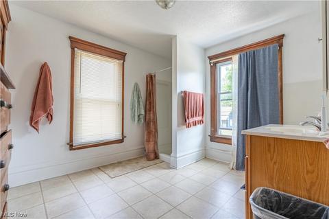 710 Sumner St, Akron, OH 44311 photo 30