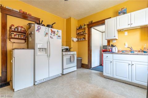 710 Sumner St, Akron, OH 44311 photo 9