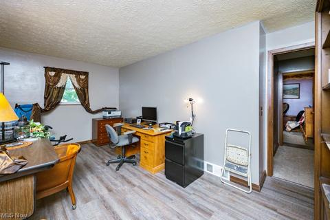 41559 Edgehill Dr, Elyria, OH 44035 photo 18