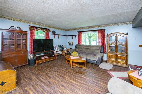 41559 Edgehill Dr, Elyria, OH 44035 photo 8
