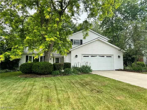 6980 Longview Dr, Solon, OH 44139 photo 1