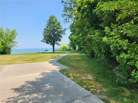 180 E 264th St, Euclid, OH 44132 photo 18