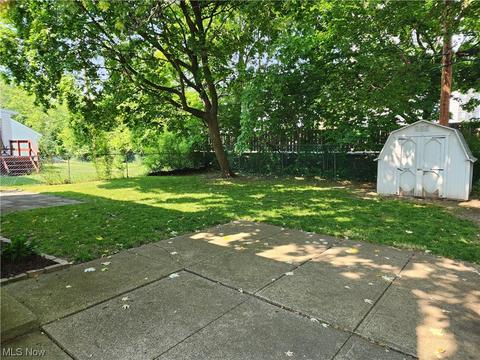 180 E 264th St, Euclid, OH 44132 photo 17