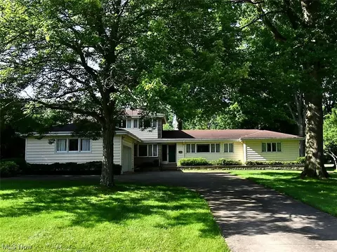 362 Fairway, Warren, OH 44483