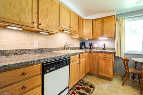 6445 Bryson Dr, Mentor, OH 44060 photo 11
