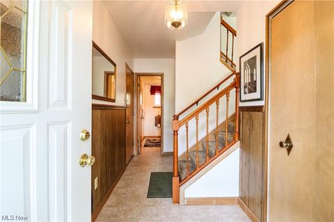6445 Bryson Dr, Mentor, OH 44060 photo 3