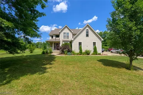 4516 Rootstown Rd, Ravenna, OH 44266