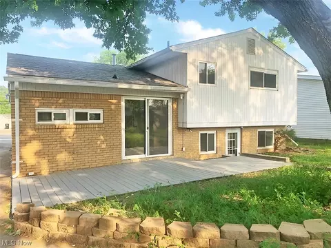 743 Abbe Rd N, Elyria, OH 44035 photo 18