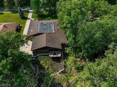 8425 Dalepoint Rd, Independence, OH 44131 photo 34