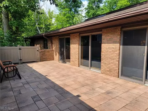 8425 Dalepoint Rd, Independence, OH 44131 photo 31