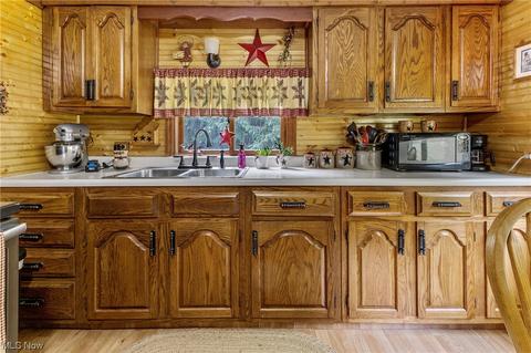 656 Boyd Rd, Colliers, WV 26035 photo 10