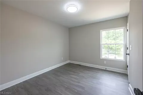 1720 Robindale Ave, Wickliffe, OH 44092 photo 25
