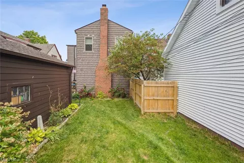 170 E 190th St, Euclid, OH 44119 photo 32