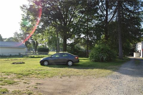 214 E 6th St, Dover, OH 44622 photo 3