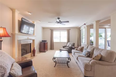 459 Gloucester Cir, Brunswick, OH 44212 photo 7
