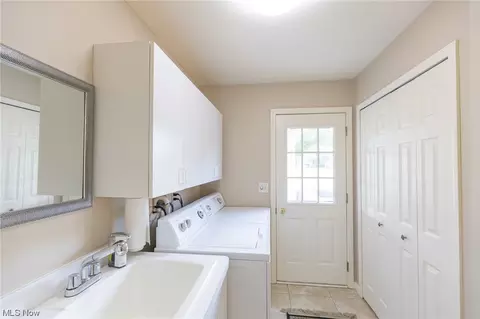 459 Gloucester Cir, Brunswick, OH 44212 photo 14