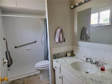 5356 Regency Dr, Parma, OH 44129 photo 21