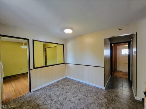 5356 Regency Dr, Parma, OH 44129 photo 14