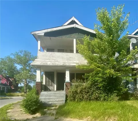 1715 Taylor Rd, East Cleveland, OH 44112