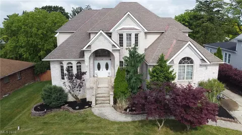 7626 State Rd, Parma, OH 44134 photo 1