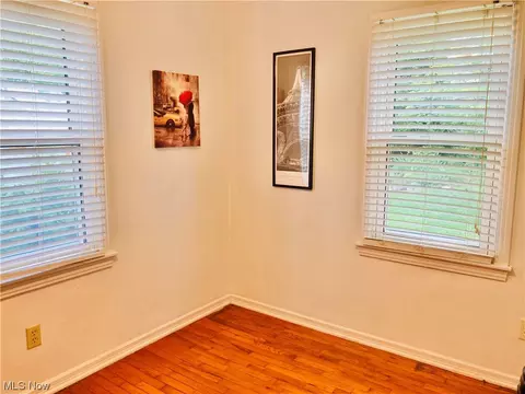 1106 Riverside Dr, Elyria, OH 44035 photo 14