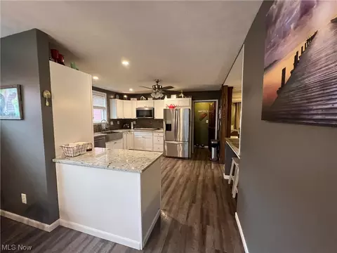 830 Clark St, Cambridge, OH 43725 photo 9