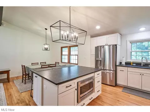 2429 Inas Dr, Copley, OH 44321 photo 8