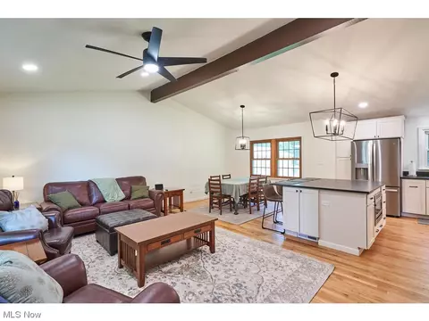 2429 Inas Dr, Copley, OH 44321 photo 7