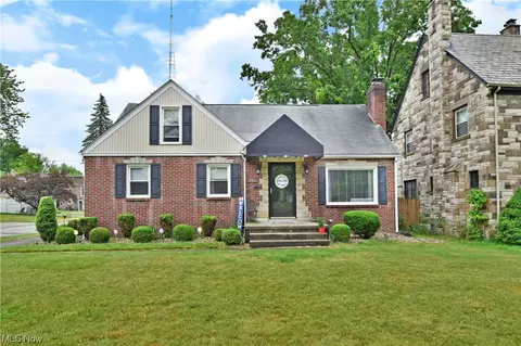 4103 Rush Blvd, Youngstown, OH 44512