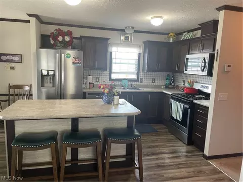 131 Gull Dr, Elyria, OH 44035 photo 9