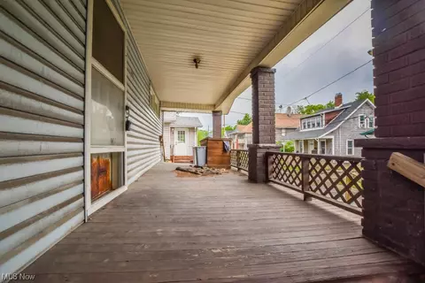 205 Lawn Ave NW, Canton, OH 44708 photo 11