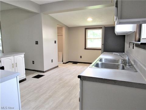 17933 3rd St, Beloit, OH 44609 photo 15