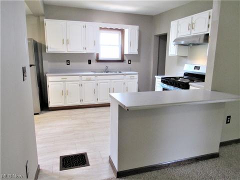 17933 3rd St, Beloit, OH 44609 photo 14