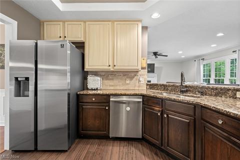 760 Berwick Ct, Copley, OH 44321 photo 11