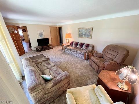 37500 Bainbridge Rd, Solon, OH 44139 photo 10