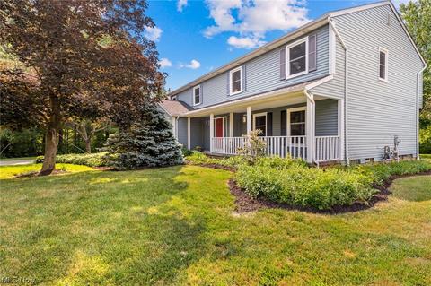 35050 Ada Dr, Solon, OH 44139 photo 1